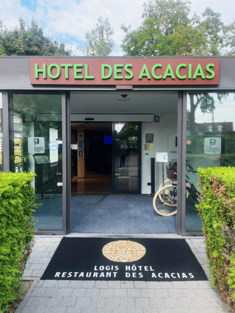 Logis hôtel - Des Acacias