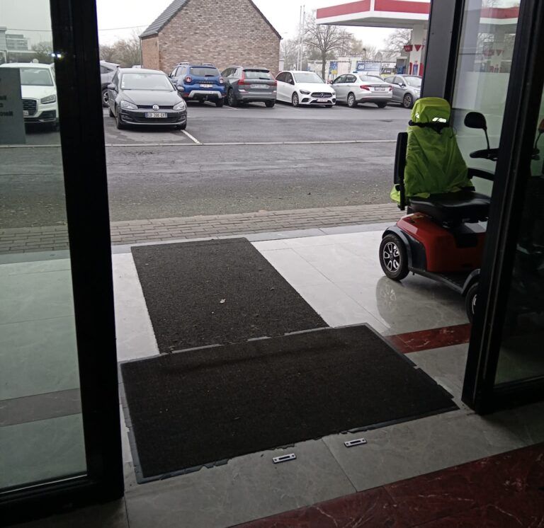 att.b1inv0wkp35b9mll1a9mzdix8vy2p7rw 1tdxxuyfu.jpeg